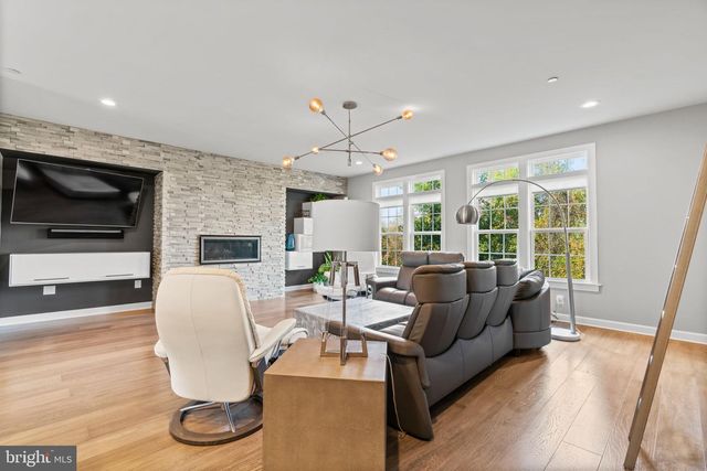 5976 GLEN WILLOW WAY, Ellicott City, MD 21043