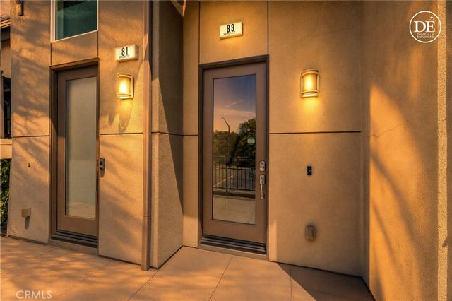 83 Waldorf, Irvine, CA 92612