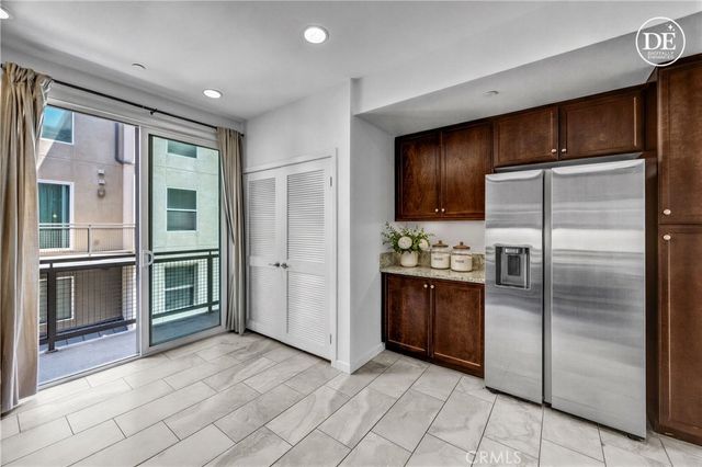 83 Waldorf, Irvine, CA 92612
