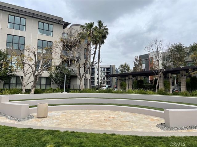 83 Waldorf, Irvine, CA 92612
