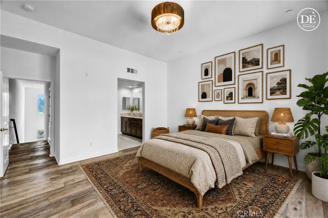 83 Waldorf, Irvine, CA 92612