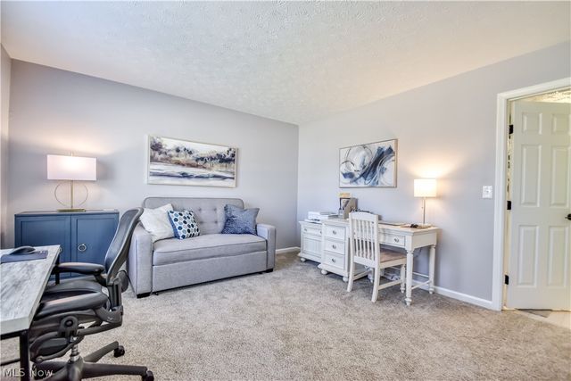 8712 Elmdale Trce, Macedonia, OH 44056