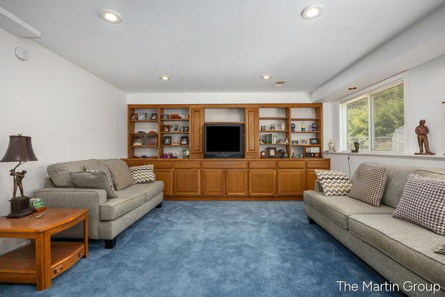 1930 Mullins Avenue, Grand Rapids, MI 49534