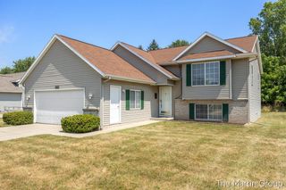 1930 Mullins Avenue, Grand Rapids, MI 49534