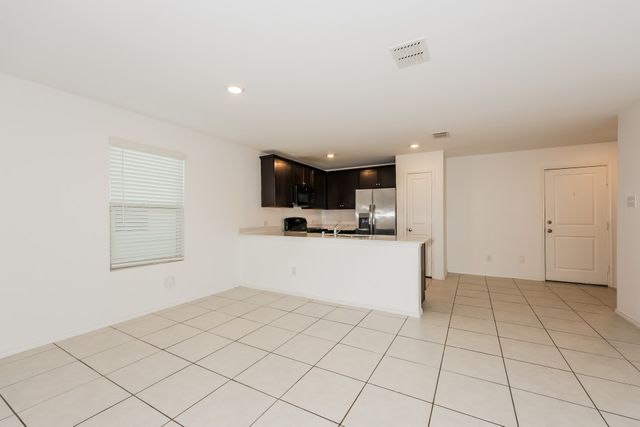 305 Dry Canyon Way, Fort Worth, TX 76052