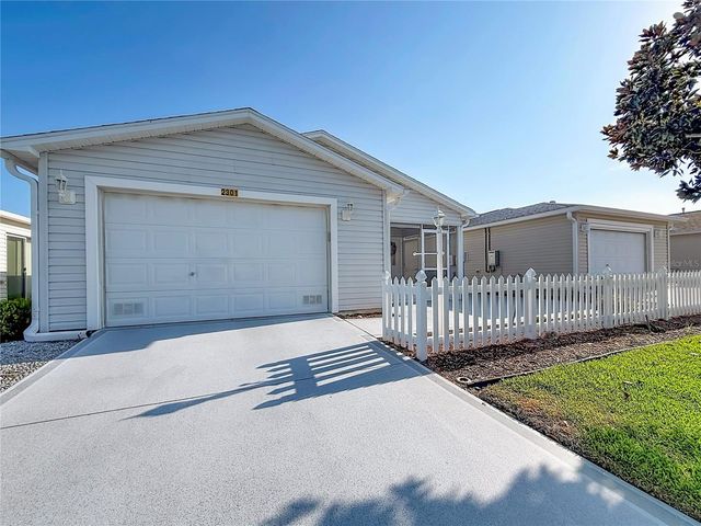 2301 WHISPER STREET, The Villages, FL 32162