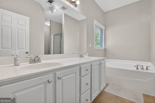 512 Little Shoals Place, Canton, GA 30115