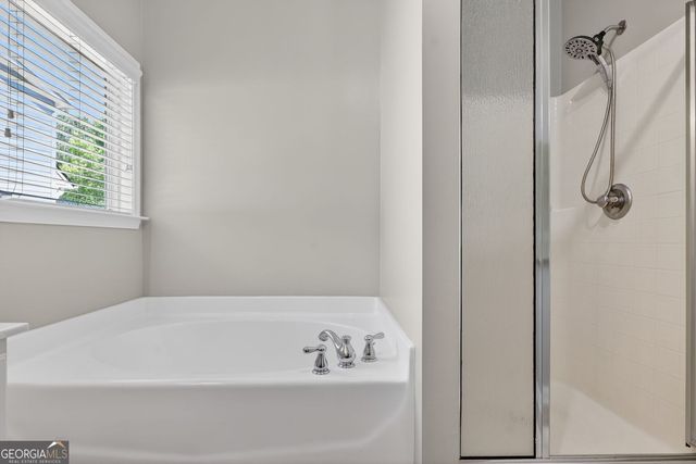 512 Little Shoals Place, Canton, GA 30115