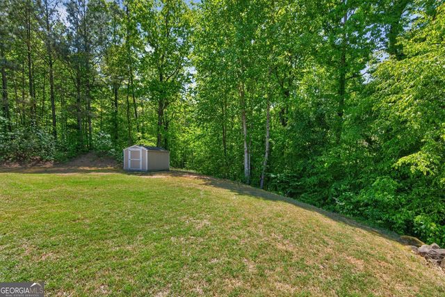 512 Little Shoals Place, Canton, GA 30115
