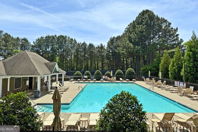 512 Little Shoals Place, Canton, GA 30115
