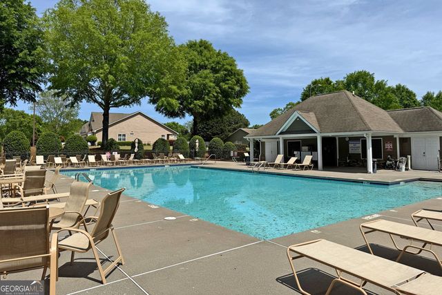 512 Little Shoals Place, Canton, GA 30115