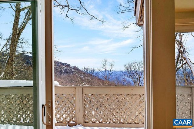 38 FIRTREE DR, Wintergreen, VA 22967