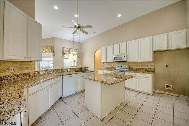 8904 Baytowne LOOP, Fort Myers, FL 33908
