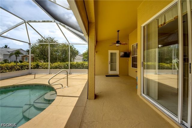 8904 Baytowne LOOP, Fort Myers, FL 33908