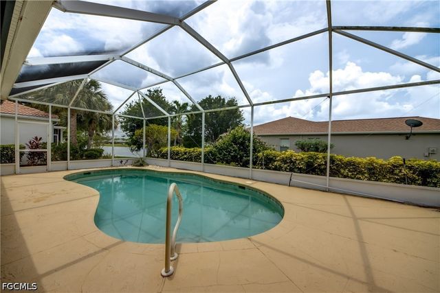 8904 Baytowne LOOP, Fort Myers, FL 33908
