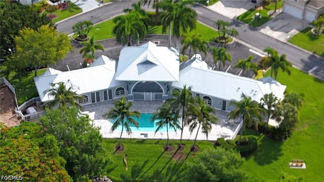 8904 Baytowne LOOP, Fort Myers, FL 33908