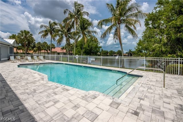 8904 Baytowne LOOP, Fort Myers, FL 33908
