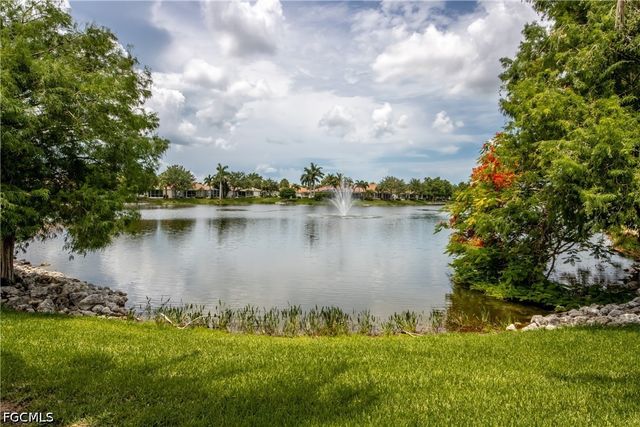 8904 Baytowne LOOP, Fort Myers, FL 33908
