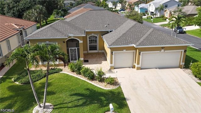 8904 Baytowne LOOP, Fort Myers, FL 33908