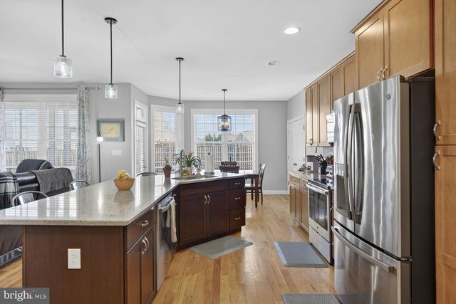 100 PENDERBROOK CT, Stephens City, VA 22655