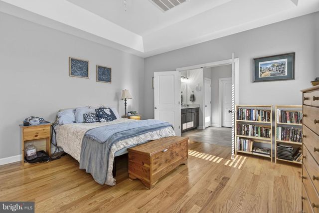 100 PENDERBROOK CT, Stephens City, VA 22655