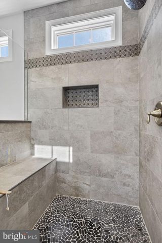 100 PENDERBROOK CT, Stephens City, VA 22655