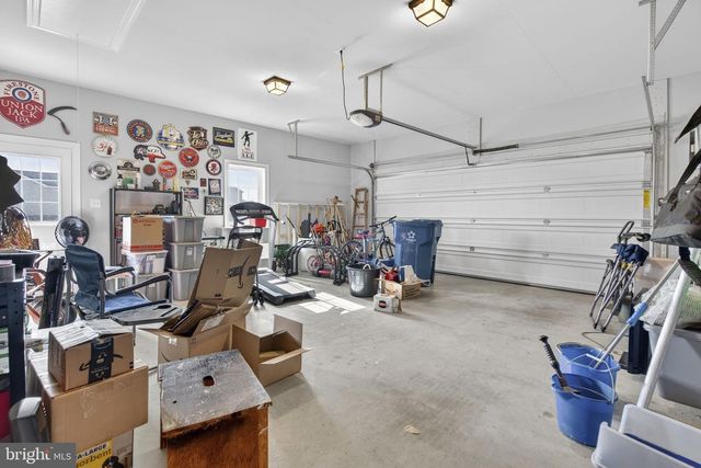 100 PENDERBROOK CT, Stephens City, VA 22655