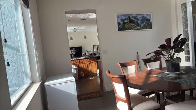 1580 SW 164th Avenue, Pembroke Pines, FL 33027