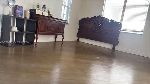 1580 SW 164th Avenue, Pembroke Pines, FL 33027