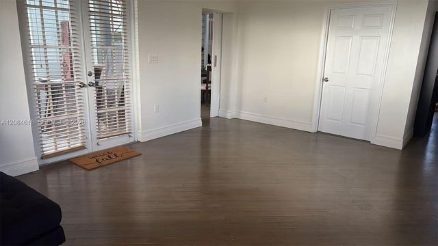 1580 SW 164th Avenue, Pembroke Pines, FL 33027