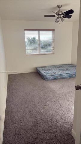 1580 SW 164th Avenue, Pembroke Pines, FL 33027