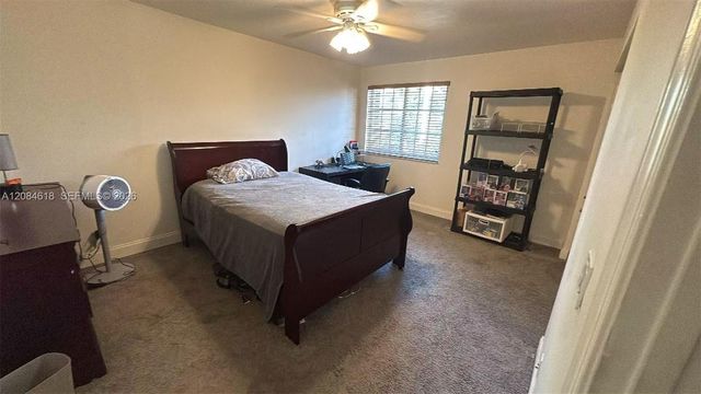 1580 SW 164th Avenue, Pembroke Pines, FL 33027