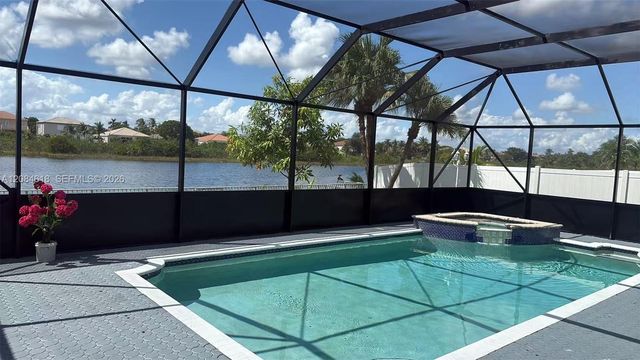 1580 SW 164th Avenue, Pembroke Pines, FL 33027