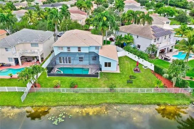 1580 SW 164th Avenue, Pembroke Pines, FL 33027