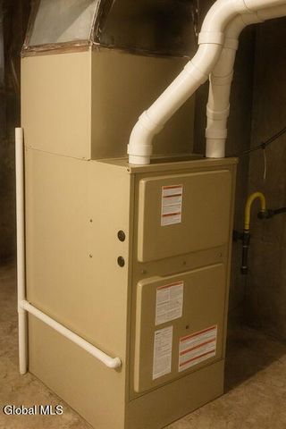 15 Oneida Terrace, Albany, NY 12209