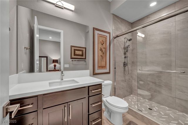 7780 Hickam Avenue, Las Vegas, NV 89129