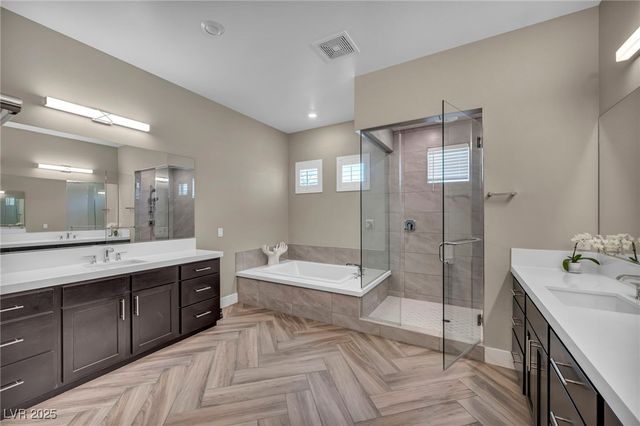 7780 Hickam Avenue, Las Vegas, NV 89129