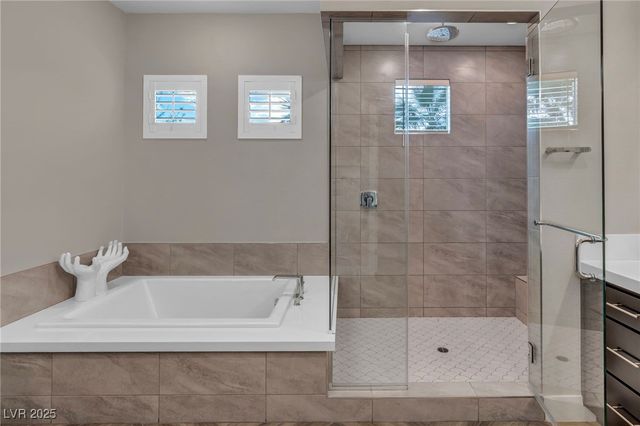 7780 Hickam Avenue, Las Vegas, NV 89129