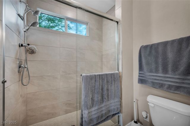 7780 Hickam Avenue, Las Vegas, NV 89129