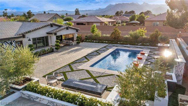 7780 Hickam Avenue, Las Vegas, NV 89129