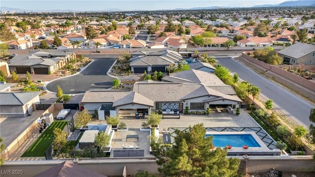 7780 Hickam Avenue, Las Vegas, NV 89129
