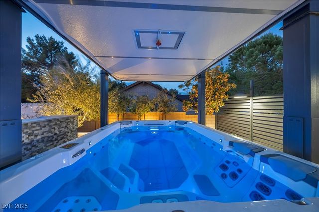 7780 Hickam Avenue, Las Vegas, NV 89129