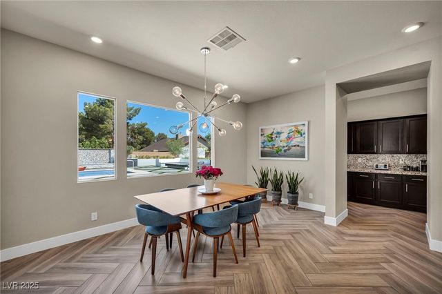 7780 Hickam Avenue, Las Vegas, NV 89129