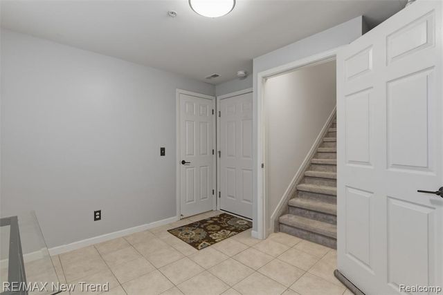 3270 Johanna Ware, Wixom, MI 48393