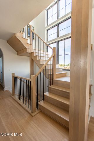 7261 Rolling Meadow Lane, Maumee, OH 43537