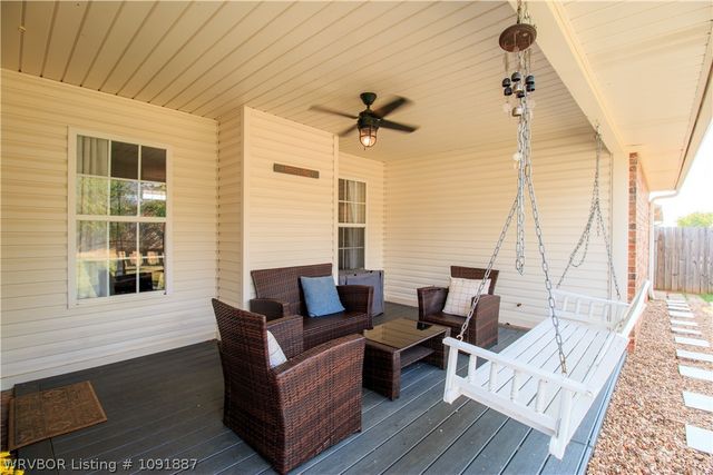 402 Mountain Edge, Van Buren, AR 72956