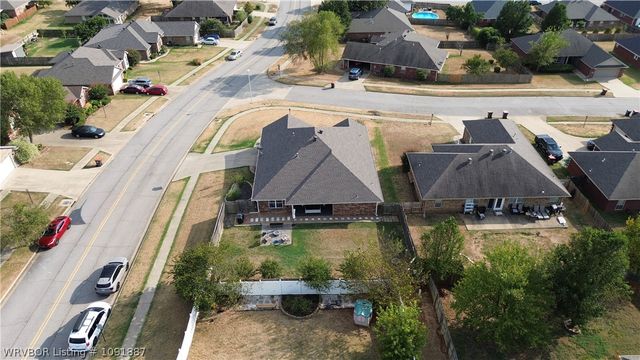 402 Mountain Edge, Van Buren, AR 72956