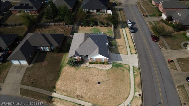 402 Mountain Edge, Van Buren, AR 72956
