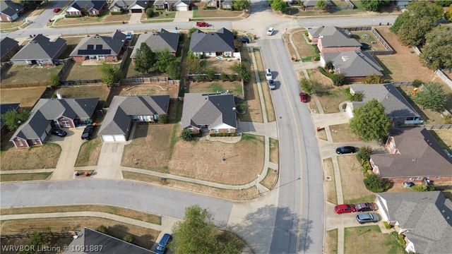 402 Mountain Edge, Van Buren, AR 72956