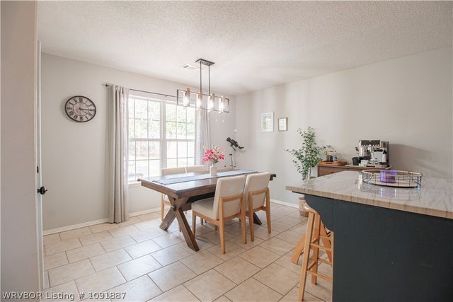 402 Mountain Edge, Van Buren, AR 72956